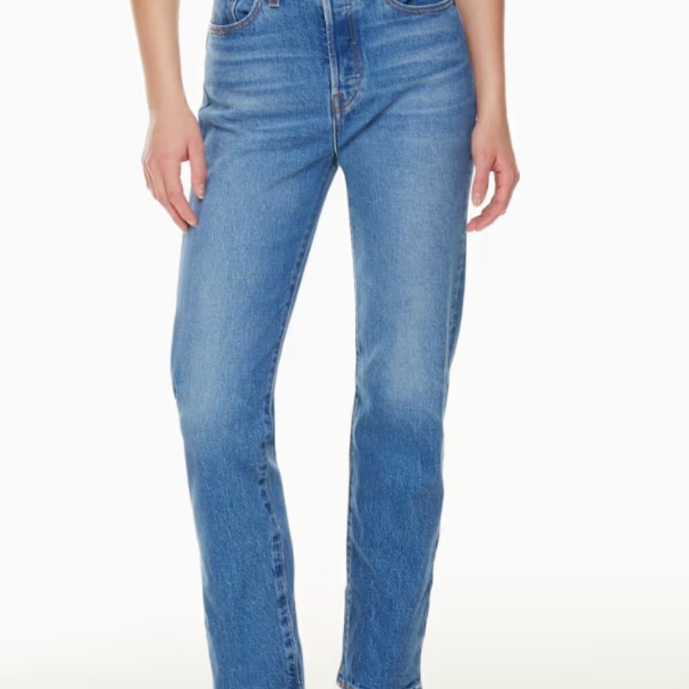 Levis Wedgie straight jean